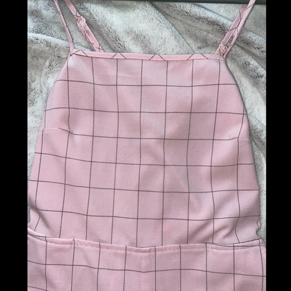 Pink romper - Picture 4 of 8